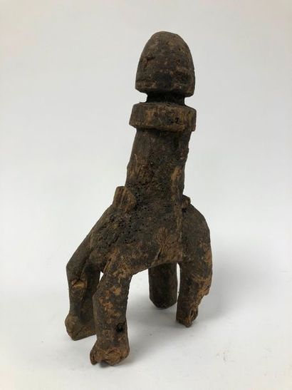 null MALI, Dogon

Representation of a horseman.

In hard wood, the bust is straight...