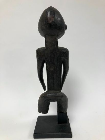 null COTE D'IVOIRE, Senoufo

Statuette of a female character.

Wooden figure shown...
