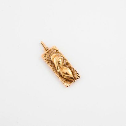 Rectangular pendant in yellow gold (750)...