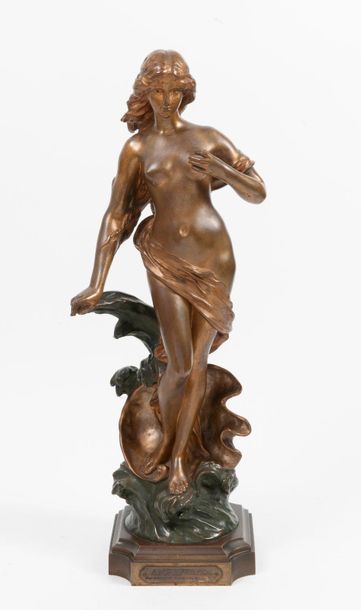 D'après Edouard DROUOT (1859-1945) 

Amphitrite.

Bronze print with double gold and...