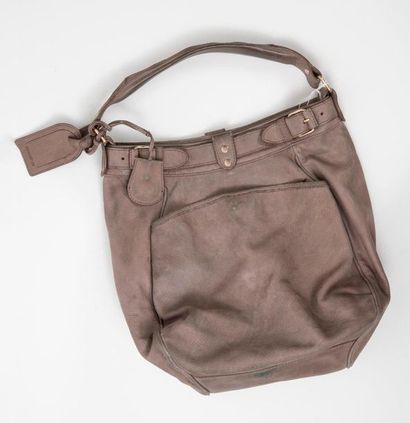 Vanessa BRUNO, Lune 

Lady bag in taupe suede with two gussets and a shoulder strap,...