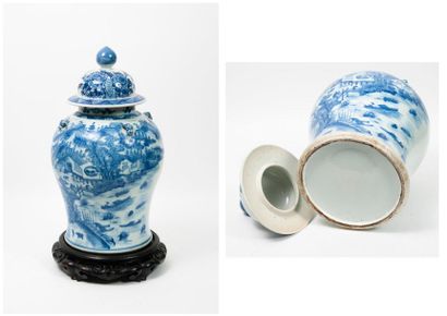 CHINE, fin XIXème-début XXème siècle 

Potiche couverte en porcelaine de forme balustre...