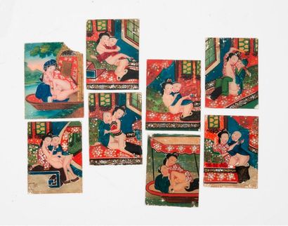 CHINE, début du XXème siècle 

Erotic scenes.

Set of eight painted plates under...