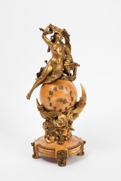 null Boundary clock in gilt bronze and yellow veined white marble with allegorical...