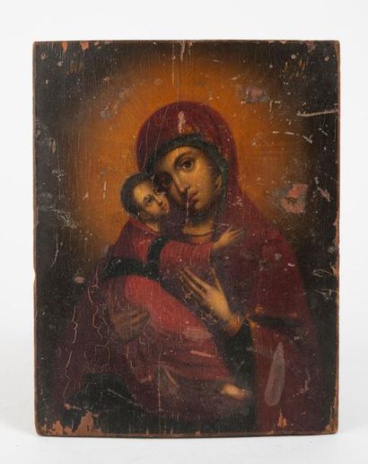 RUSSIE, XIXème siècle Vierge à l'Enfant.
Icône.
Tempera sur bois.

17,5 x 22 cm....