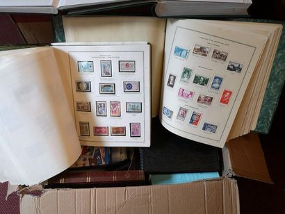 FRANCE et PAYS DIVERS, émissions 1850-2000 Ensemble de timbres-poste neufs et oblitérés,...