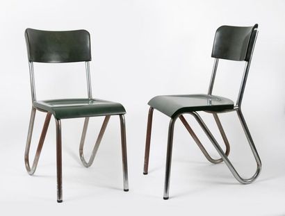 Willem Hendrik GISPEN (1890-1981), Attribuée à Paire de chaises modernistes en métal...