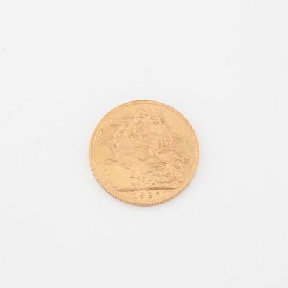 Angleterre Sovereign Gold, George V, 1927.
Net weight: 7.9 g. 
 Small stripes of...
