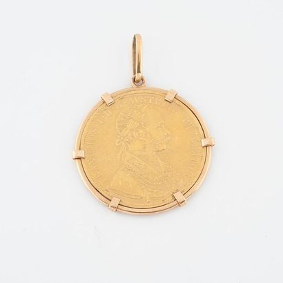 AUTRICHE HONGRIE Yellow gold pendant (750) holding a 4 florins coin, François Joseph...
