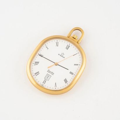 ETERNA, Executive quartz 4000 Pocket watch in yellow gold (750) with oval cushion...