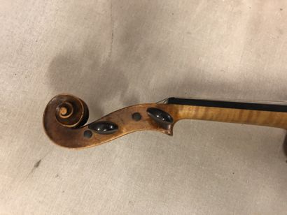 Johann Christian FICKER, fait à Markneukirchen vers 1790-1795 Violin.

I.C.F. branded....