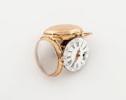 Jean ROMILLY (1714-1796) Montre de poche en or jaune (750).

Couvercle arrière à...