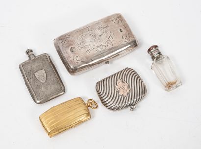 EMPIRE OTTOMAN, TURQUIE, début du XXème siècle - Small silver box (min .800) with...
