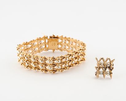 Bracelet ruban articulé en or jaune (750)...