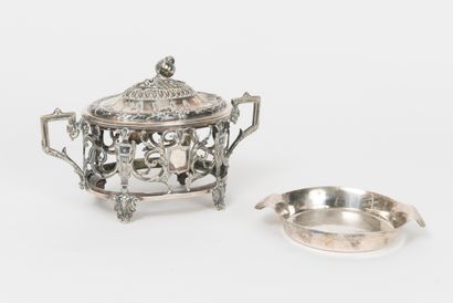  Two pieces of silver (950 / Minerve mark): 
- Four-legged confiturier mount, decorated...