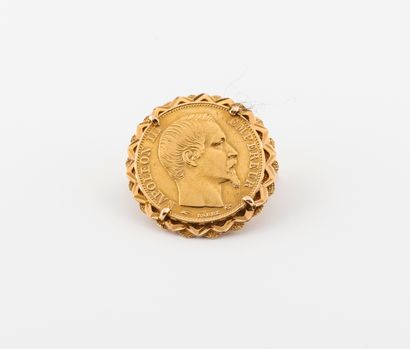 null Broche en or jaune (750) centrée d'une pièce de 20 francs or, Napoléon III,...