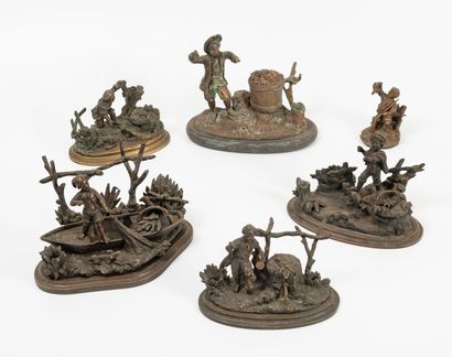 null Set of 5 bronze inkwells with various decorations:

- Young man in the 18th...