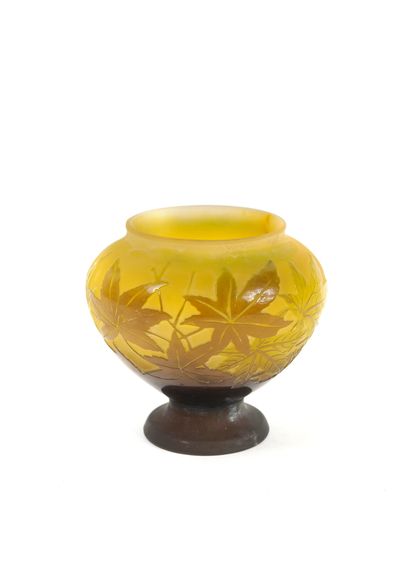 ÉTABLISSEMENTS GALLÉ Small baluster vase on a foot with a wide neck.

Proof in tobacco...