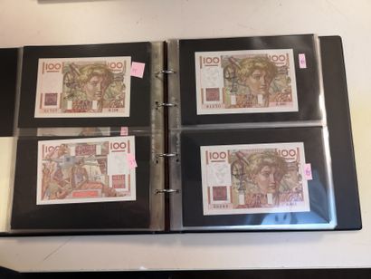 null Green binder with one hundred and forty-two Banque de France banknotes of different...