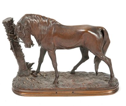 D'après Pierre-Jules MÊNE (1810-1879) 
Cheval au palmier, 1877.
Epreuve en bronze...