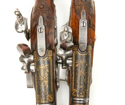 FRANCE LE ROY, Joinville 
Pair of flintlock officer's pistols.
Signed locks, with...