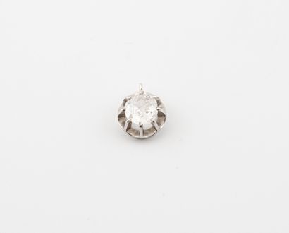Pendentif en platine (850) ornée d'un diamant...