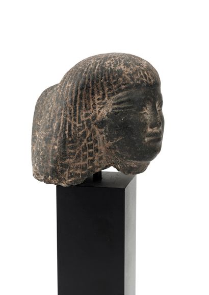 EGYPTE, Nouvel Empire (1552- 1070 av. J.-C.) Tête d'homme provenant d'une statue.
A...