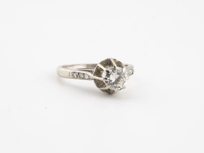  White gold (750) solitaire ring set with a brilliant-cut diamond. 
Approximate weight...