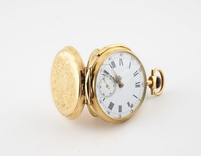 null Yellow gold (750) pocket watch 

Back cover with chased scrolls and flowers.

White...