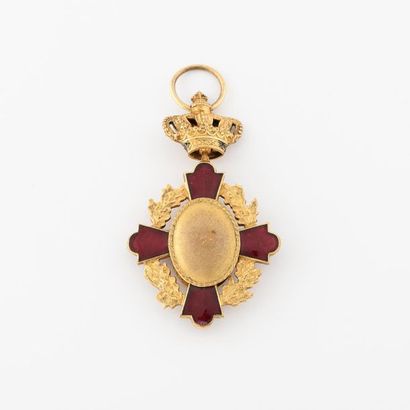 BELGIQUE Military Blood Donor Medal. 
Gold metal cross with red and white enamel....