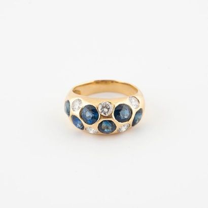 null Domed rush ring in yellow gold (750) set with oval and round fancy sapphires...