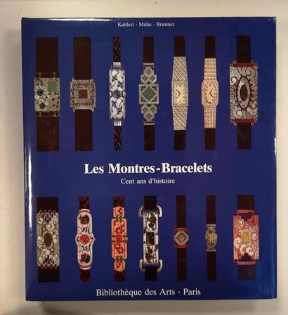 Helmut KAHLERT, Richard MÜHE, Gisbert BRUNNER Les Montres-Bracelets cent ans d'histoire.
Editions...