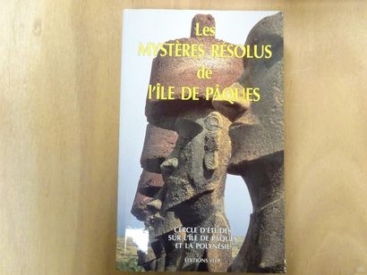 Lot comprenant : - Les mystères résolues de l'île de paques. 
Editions Step, 1993....