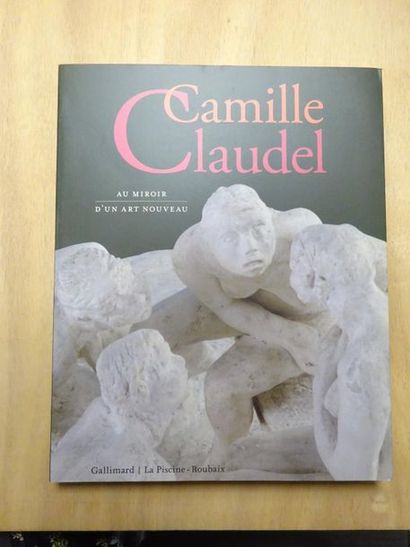 CAMILLE CLAUDEL Au miroir d'un Art Nouveau. 
Gallimard, La piscine, Roubaix, 2014....