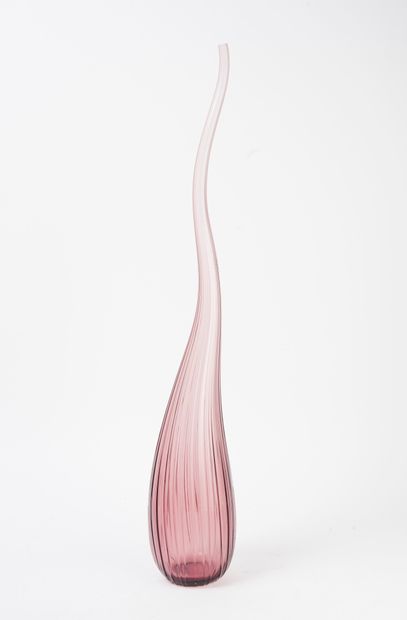 Renzo STELLON (1943) & SALVIATI Vase Aria, 2008.

En verre de Murano.

Signé et daté...