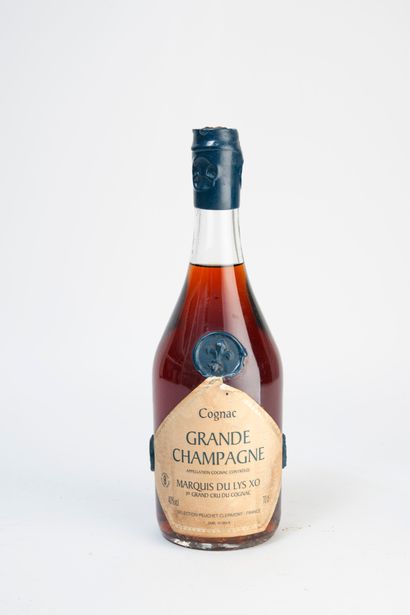 COGNAC GRANDE CHAMPAGNE Une bouteille, Marquis du Lys XO. 

Sélection Peuchet - Clermont...