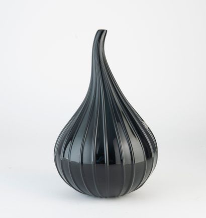 Renzo STELLON (1943) & SALVIATI Vase Drops, 2009. 

En verre de Murano. 

Signé et...
