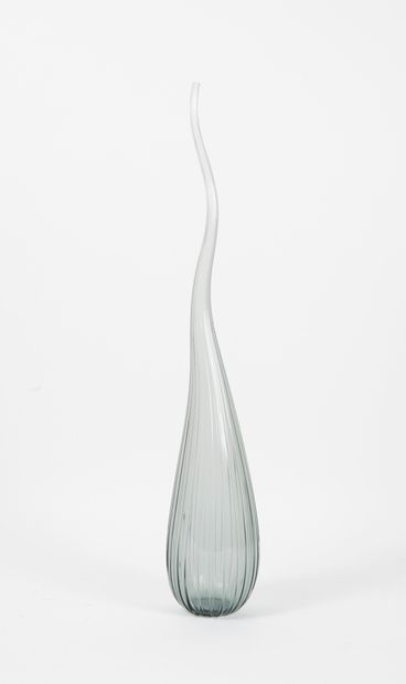 Renzo STELLON (1943) & SALVIATI Vase Aria, 2008. 

En verre de Murano. 

Signé et...