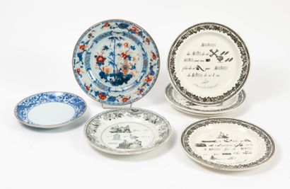 Lot de céramiques : - CHINE, Compagnie des Indes, XIXème siècle

Assiette circulaire...