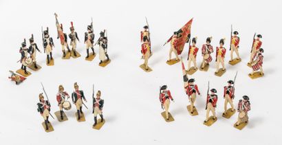 null Strong lot of small soldiers and flag bearers.

In polychrome painted plastic...