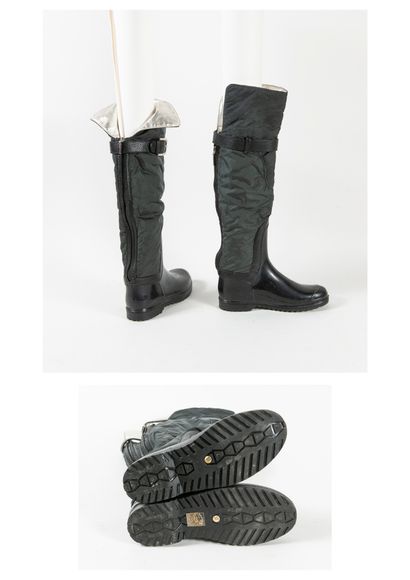 DOLCE & GABBANA Pair of rubber rain boots, black grained leather and black waterproof...