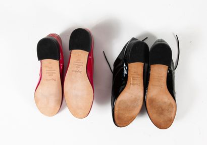 REPETTO, Zizi Lot including two pairs of patent leather Richelieu shoes, one black,...