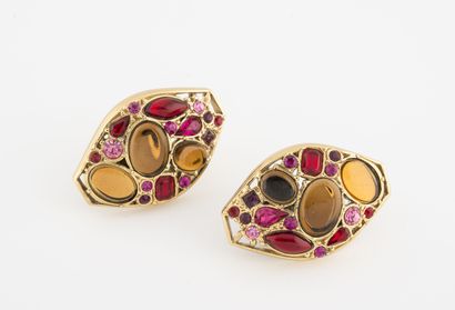 Yves Saint LAURENT Important pair of ear clips in gold-plated metal with cabochons...