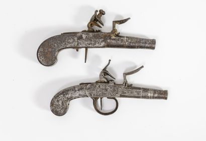 FRANCE ou BELGIQUE, fin du XVIIIème ou début du XIXème siècle Deux petits pistolets...