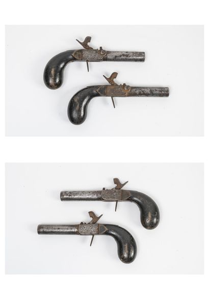 FRANCE ou BELGIQUE, milieu du XIXème siècle Paire de petits pistolets à percussion,...
