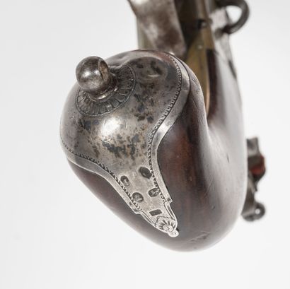 ANGLETERRE, règne de George III (1760-1820) J & W RICHARDS, London.

Beau pistolet...