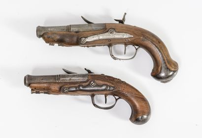 FRANCE, seconde moitié du XVIIIème siècle Two flintlock pistols, single shot:

-...