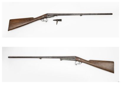 FRANCE, XIXème siècle (modifié) Pinfire rifle, modified with central percussion,...