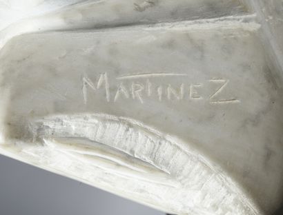 Luis MARTINEZ RICHIER (1928) Sans titre.

Sculpture en marbre blanc.

Socle en bois.

H....