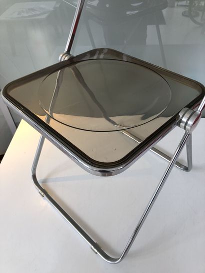 Gian Carlo PIRETTI (1940) Suite de huit chaises pliantes modèle plia.

En acier et...